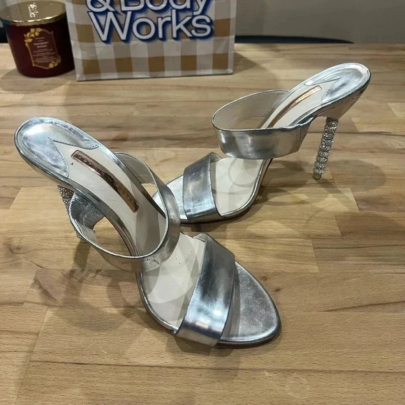 Sophia Webster ROSALIND 100 CRYSTAL EMBELLISHED  SANDALS IN METALLIC size 41.5 - Picture 2 of 7